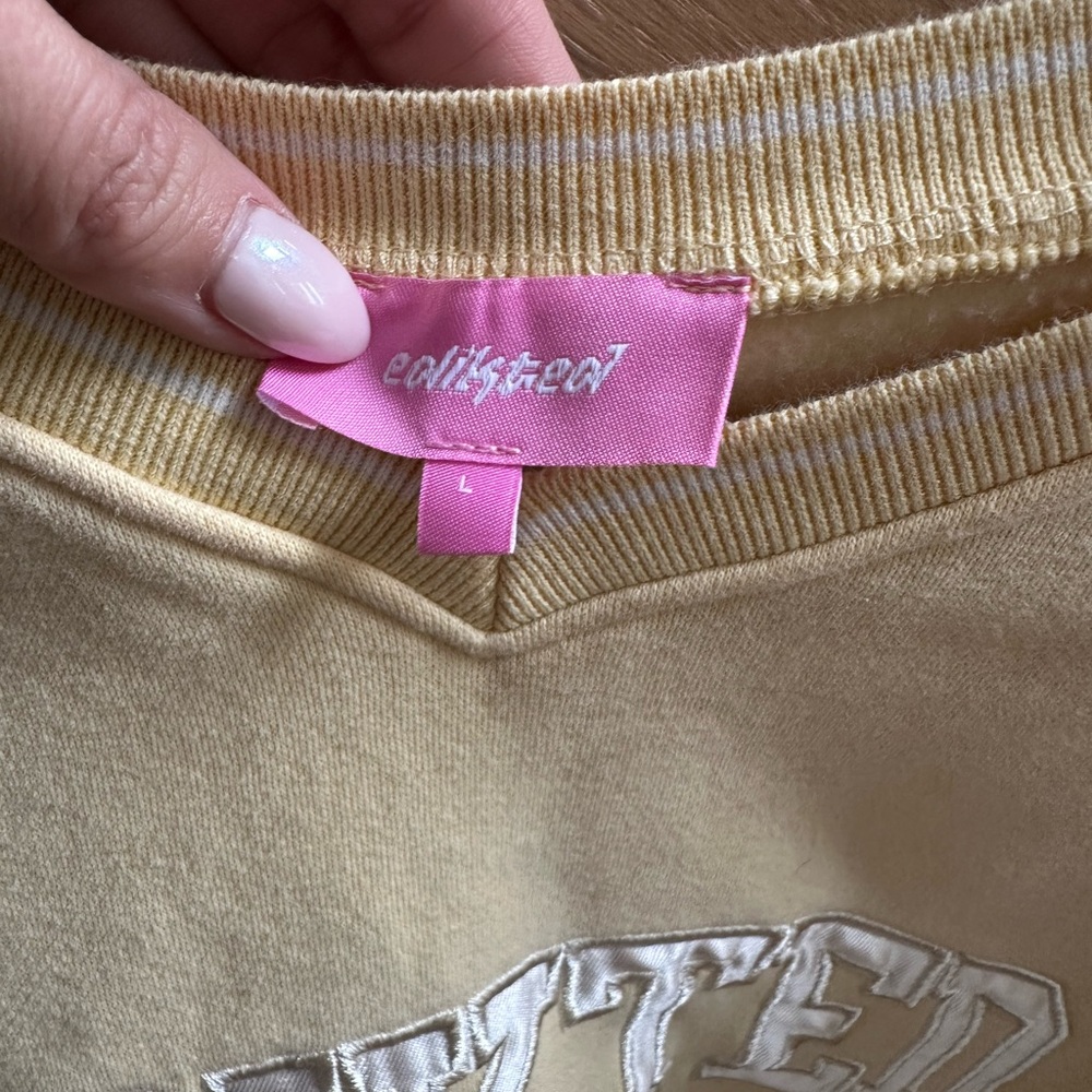 Edikted Light Yellow Sweatshirt - Picture 2 of 2